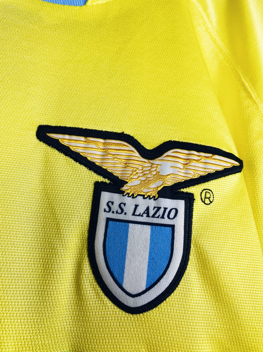 maillot vintage extérieur de la Lazio 2001/2002 floqué Cesar #3