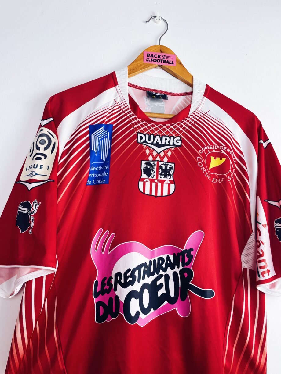 maillot vintage domicile de l'AC Ajaccio 2011/2012 préparé (match issue) ou porté (match worn) par Mostefa
