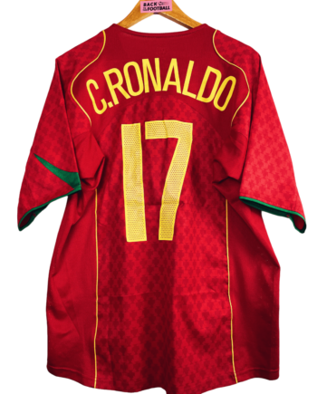 Maillot vintage Portugal 2004 floqué Cristiano Ronaldo