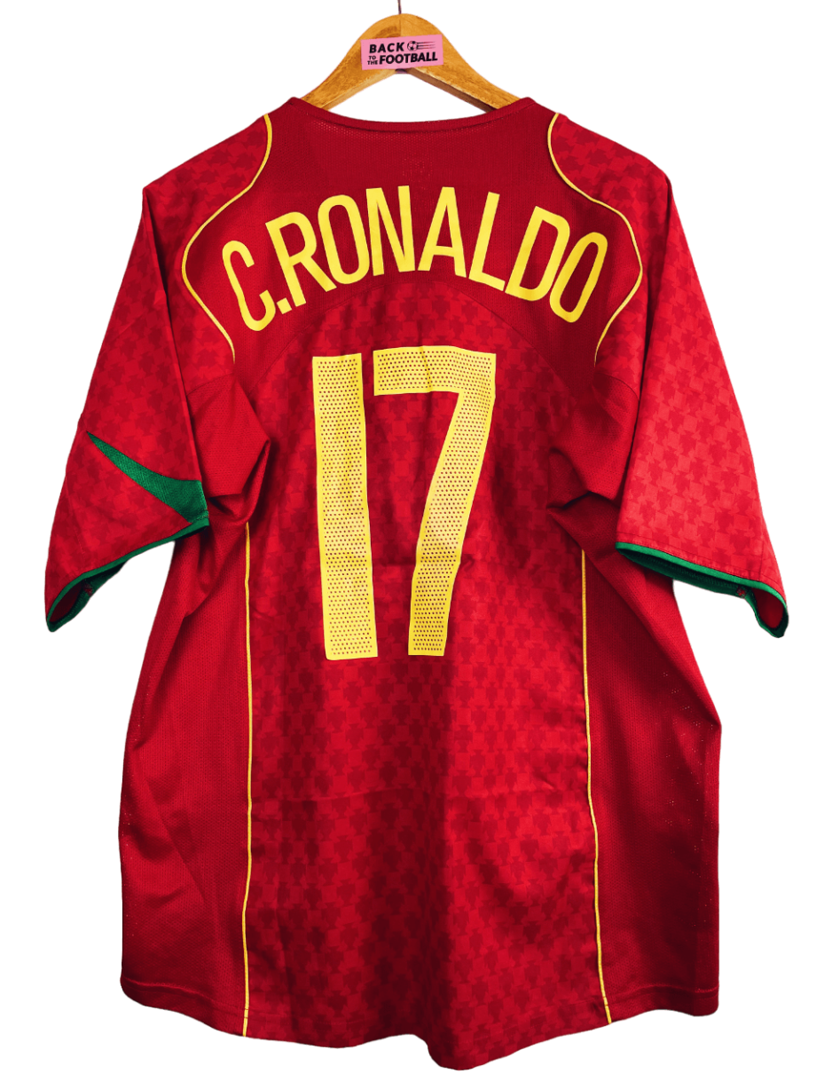 Maillot vintage Portugal 2004 floqué Cristiano Ronaldo