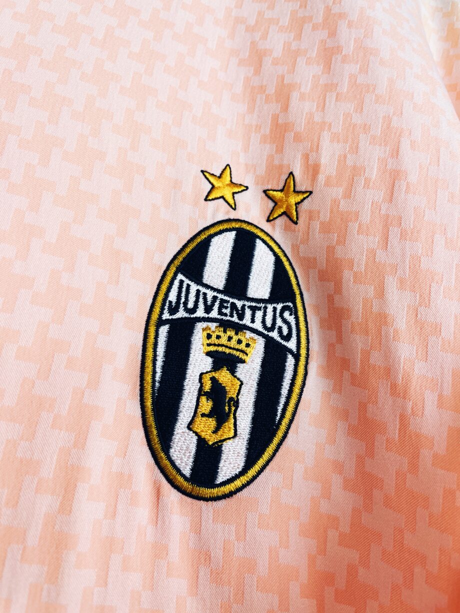 Maillot vintage extérieur de la Juventus 2003/2004