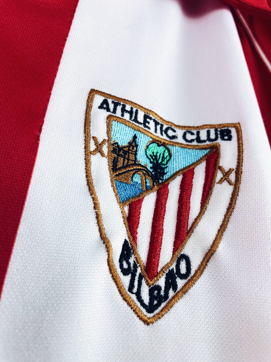 Maillot vintage domicile de l'Athletic Bilbao 1998/1999 floqué du numéro 14 (José Mari)