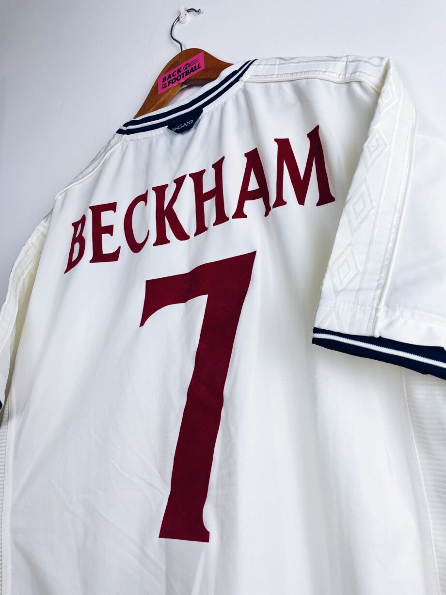 Maillot vintage domicile de l'Angleterre 1999/2001 floqué David Beckham #7