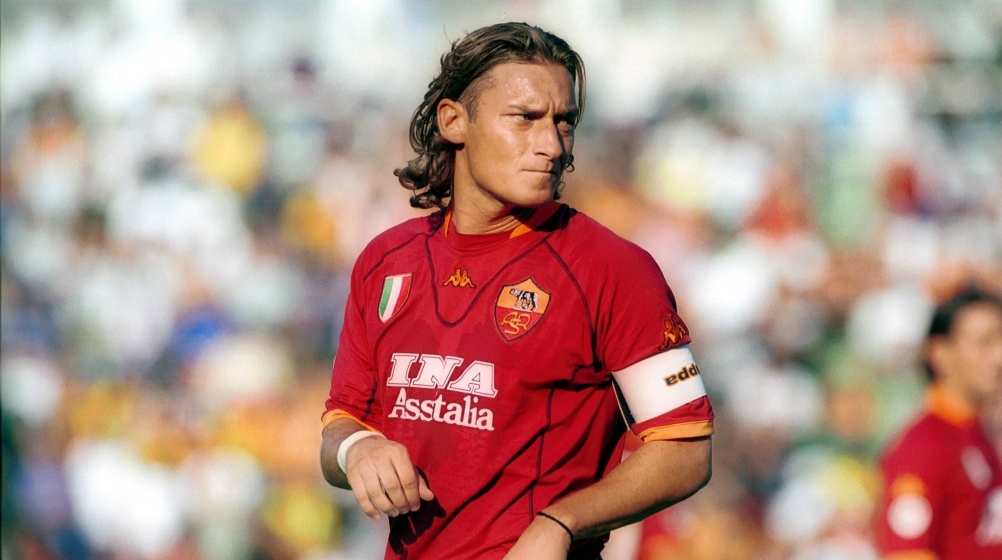 Maillot vintage de l'AS Roma 2001/2002 floqué Totti
