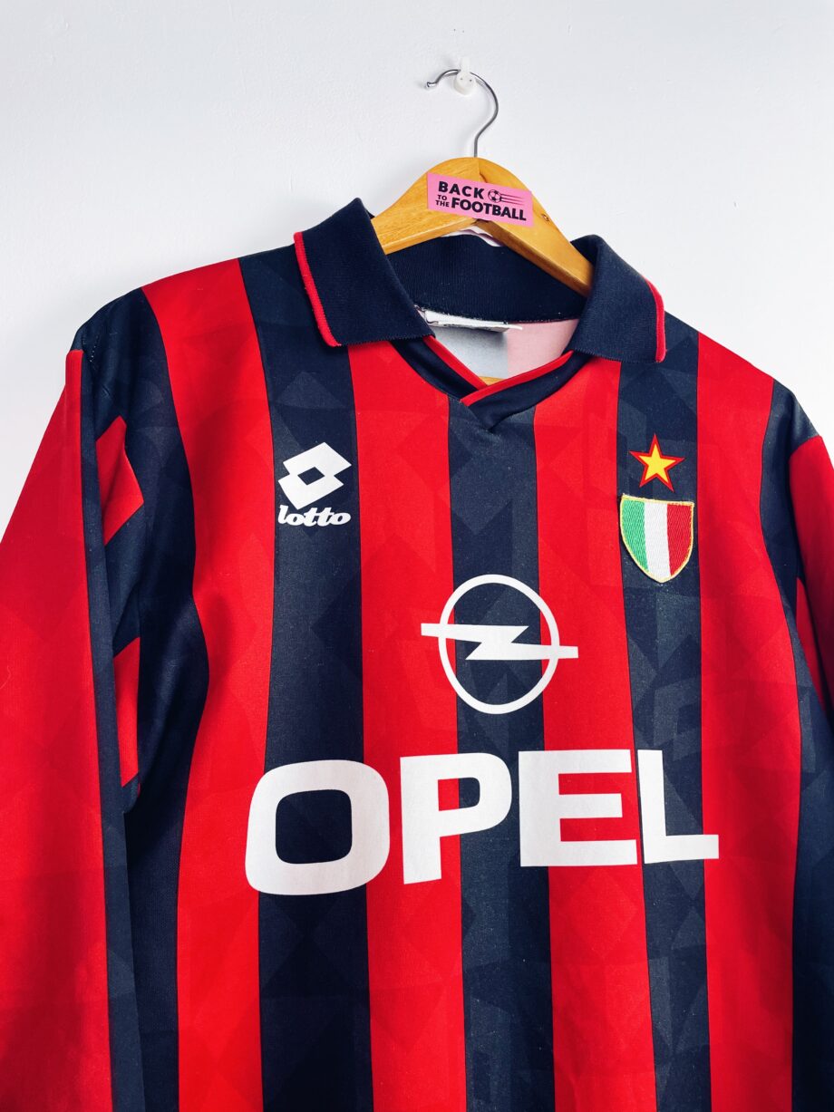 Maillot vintage domicile de l'AC Milan 1994/1995