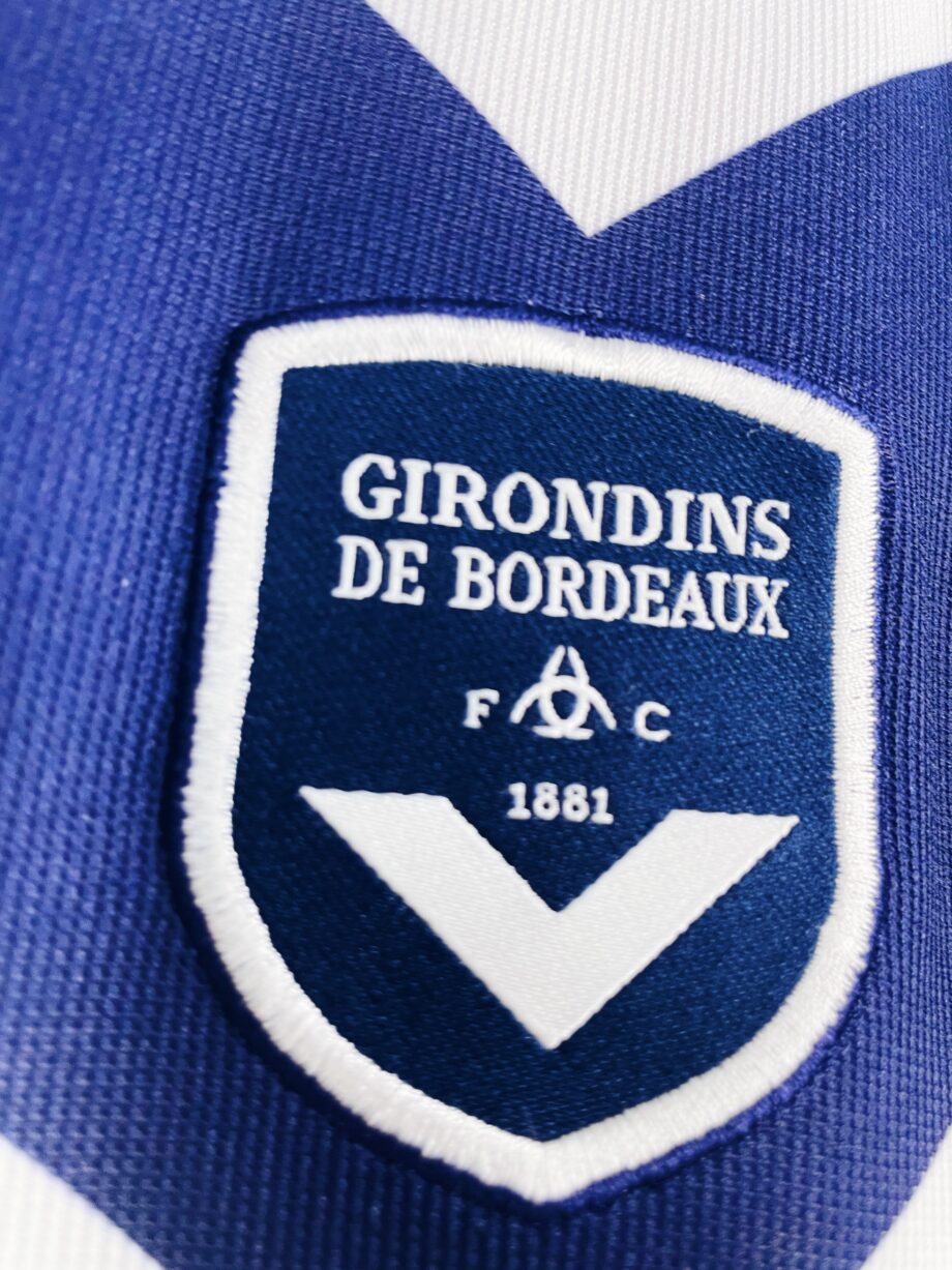 Maillot vintage extérieur des Girondins de Bordeaux 2002/2003 en manches longues