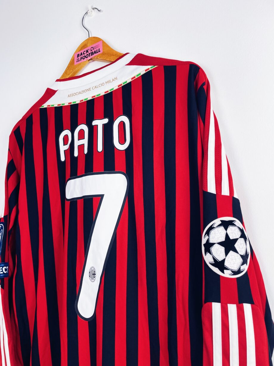 Maillot vintage domicile de l'AC Milan 2011/2012 manches longues floqué Pato