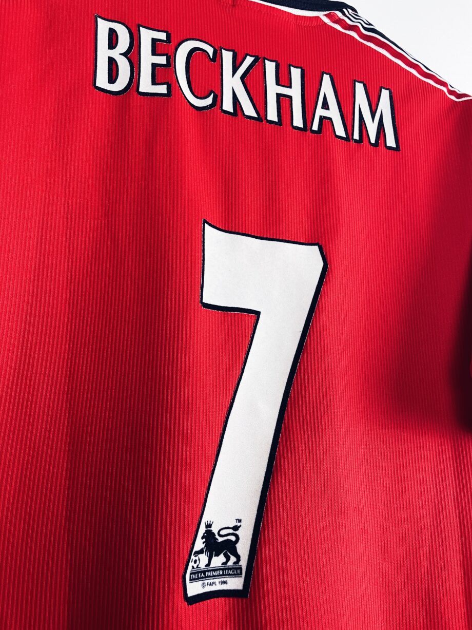 Maillot vintage domicile de Manchester United 1998/2000 floqué Beckham