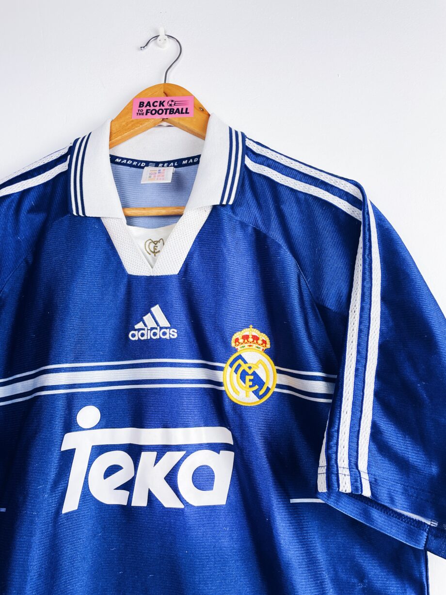 Maillot vintage extérieur du Real Madrid 1998/1999