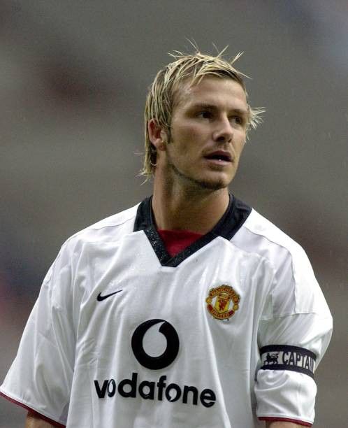 David Beckham avec le maillot vintage extérieur de Manchester United 2002/2003
