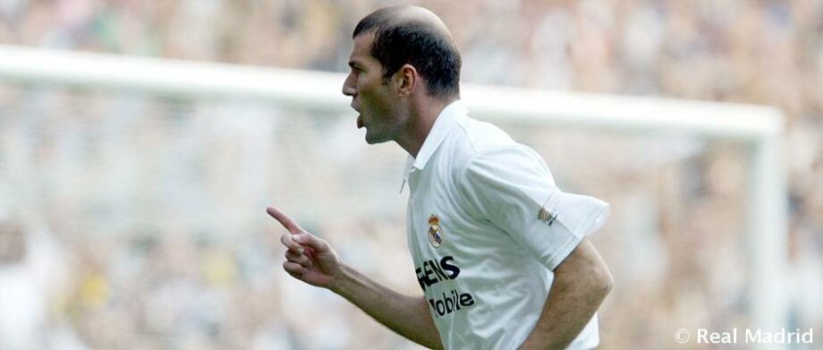 maillot vintage domicile du Real Madrid 2002/2003 centenaire floqué Zidane #5