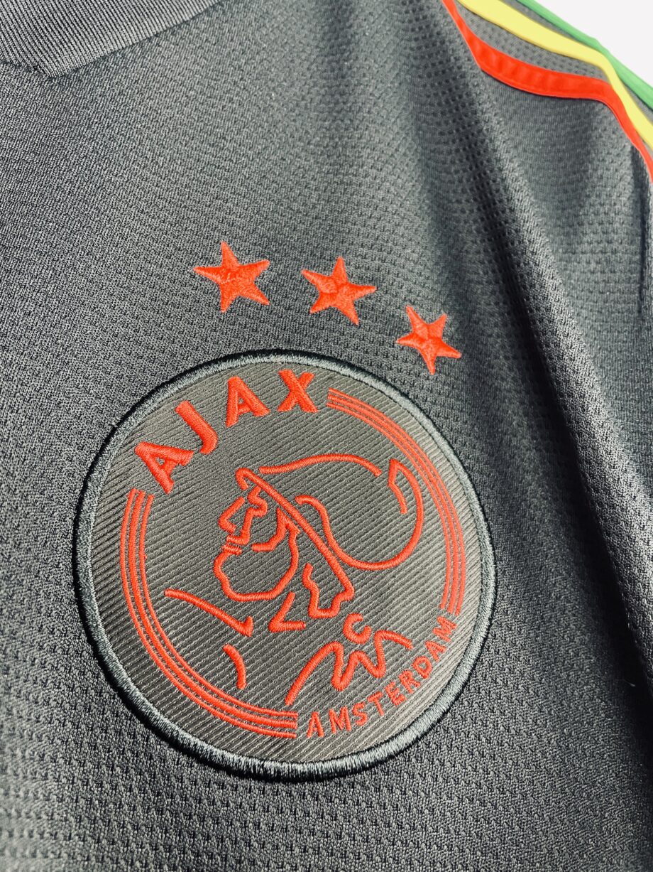 maillot de l'Ajax 2021/2022 third en hommage à Bob Marley