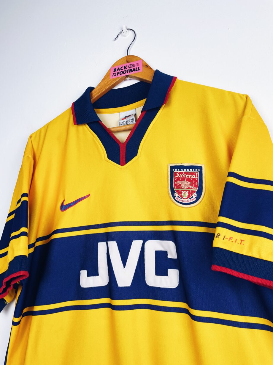 maillot vintage d'Arsenal 1997/1999 extérieur