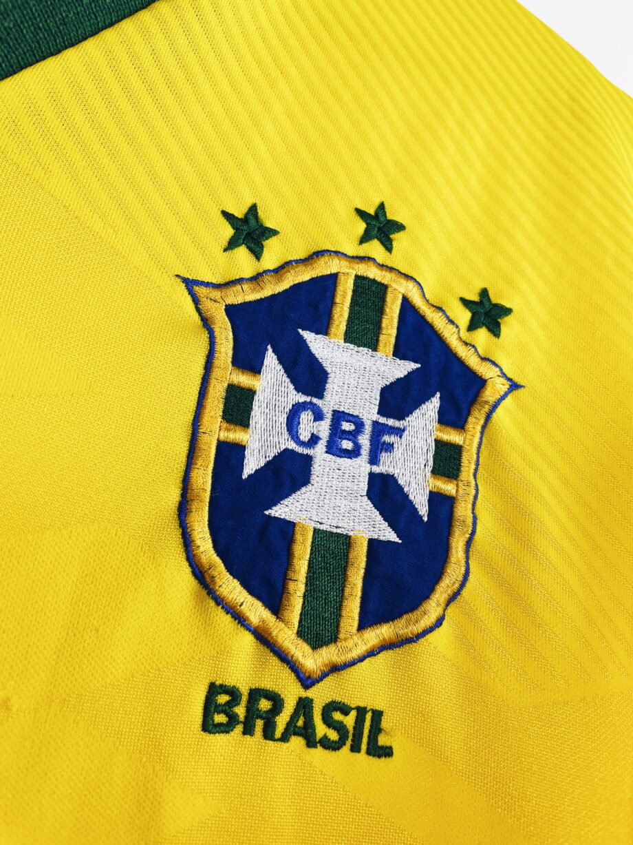 maillot vintage domicile du Brésil 1993