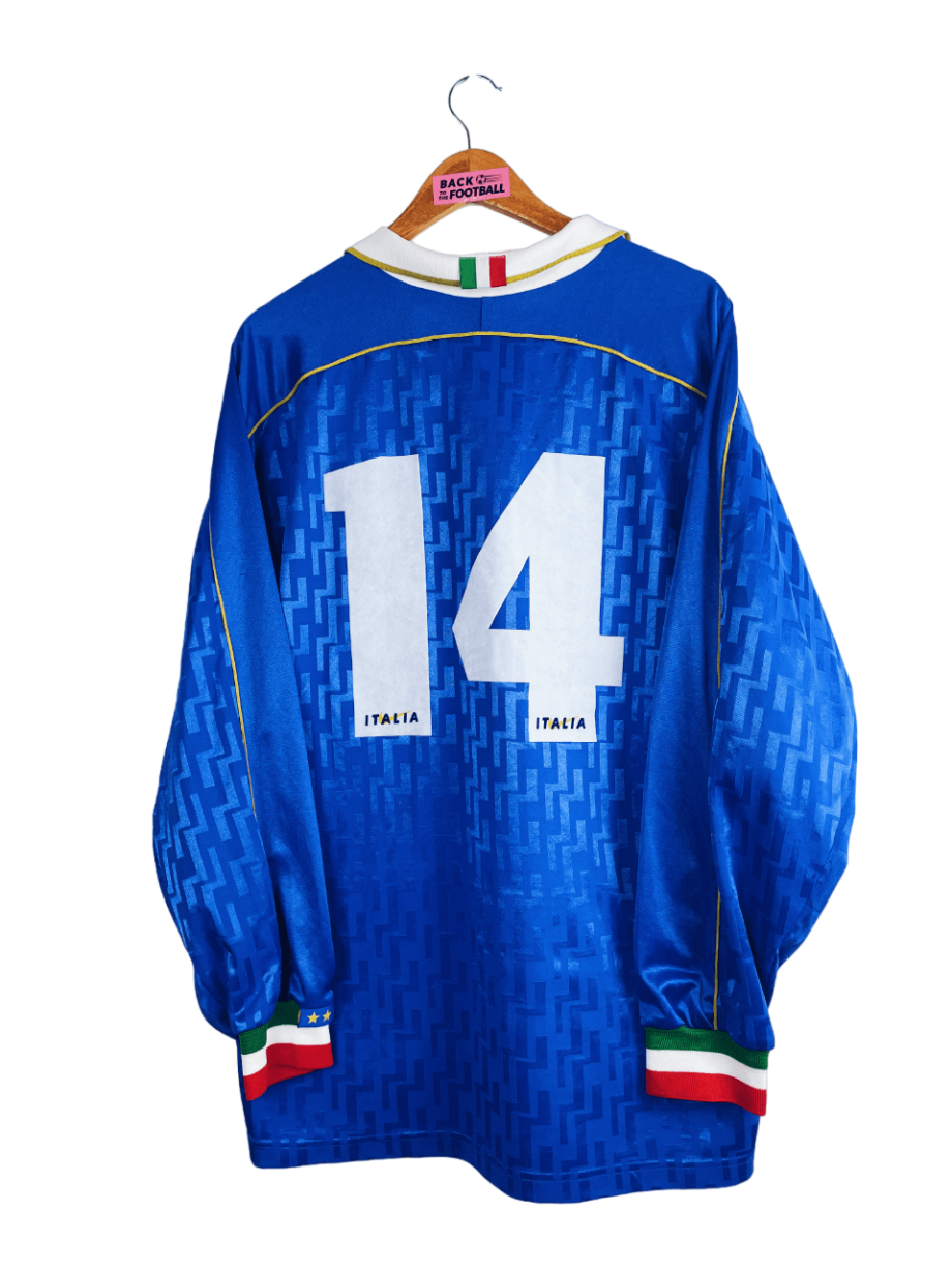 maillot vintage de l'Italie 1995 domicile préparé (match issue)