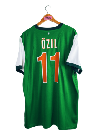 maillot vintage du Werder Brême 2009/2010 domicile floqué Ozil #11