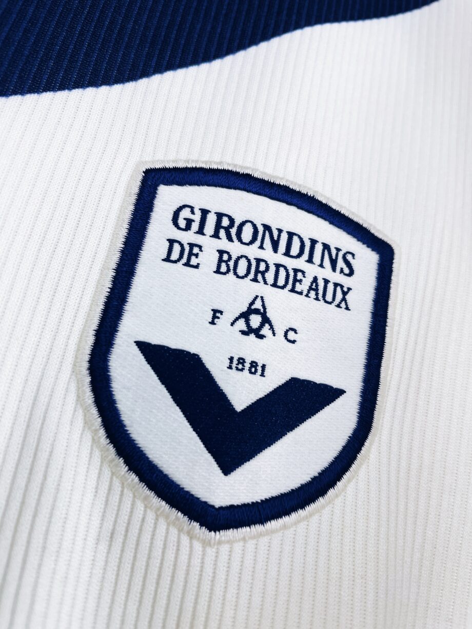 maillot vintage des Girondins de Bordeaux 2000/2001 extérieur floqué Dugarry