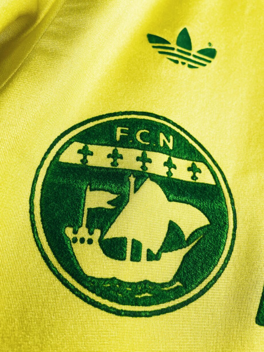 maillot vintage du FC Nantes 1977/1979 domicile préparé (match issue) ou porté (match worn) par le numéro 8