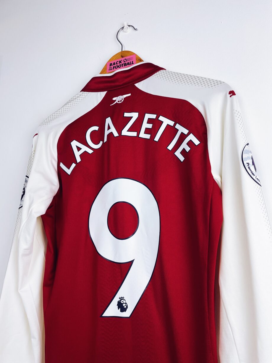 maillot vintage domicile d'Arsenal 2017/2018 manches longues préparé (match issue) pour Lacazette