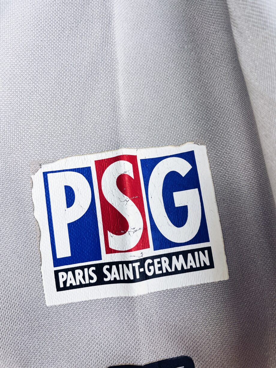 maillot vintage extérieur du PSG 2000/2001