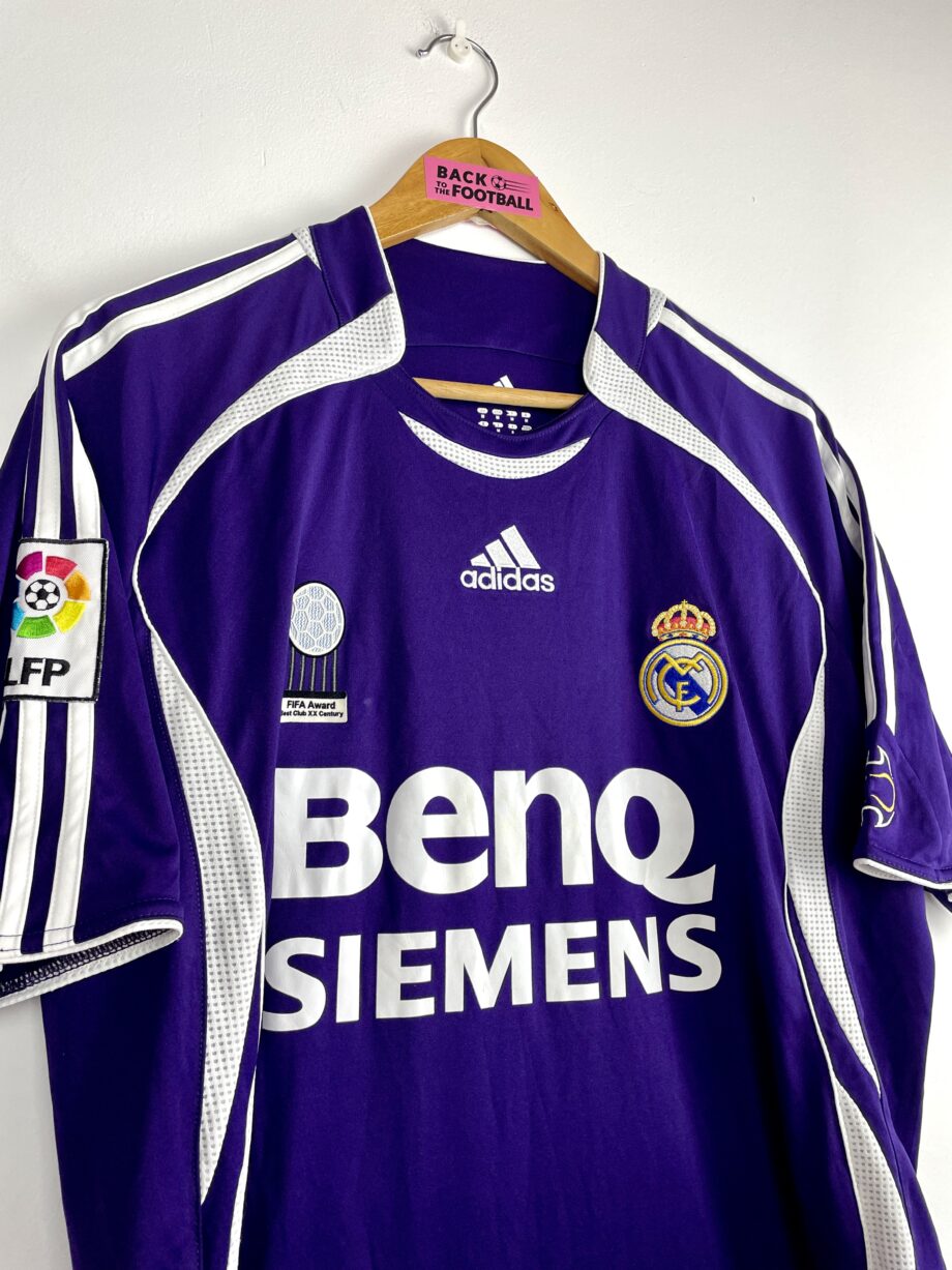 maillot vintage third du Real Madrid 2006/2007 floqué Roberto Carlos #3