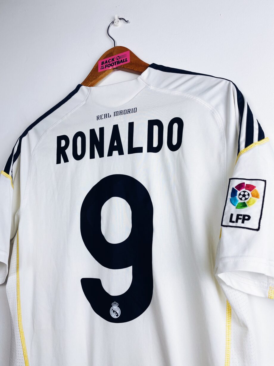 maillot vintage domicile du Real Madrid 2009/2010 floqué Ronaldo