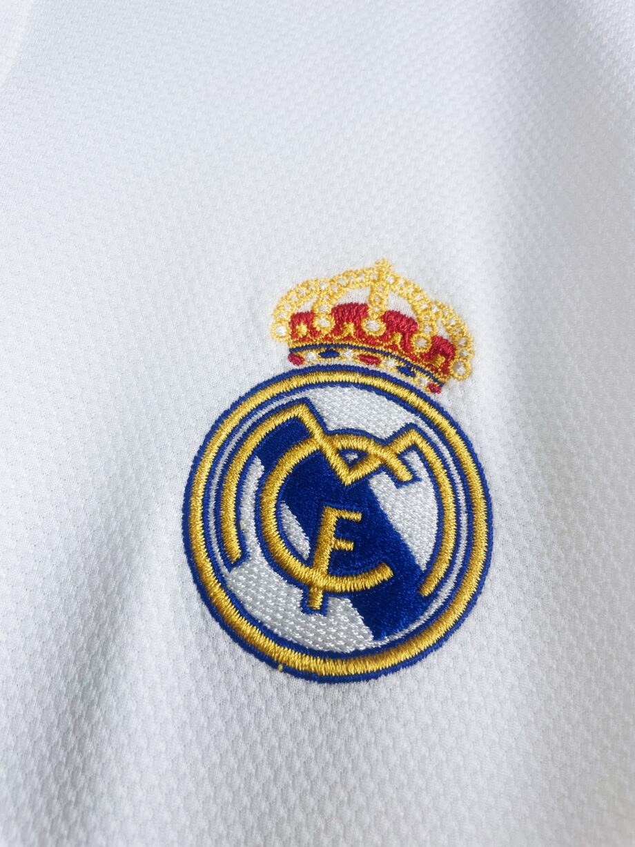 maillot vintage domicile du Real Madrid 2018/2019 floqué Benzema #9