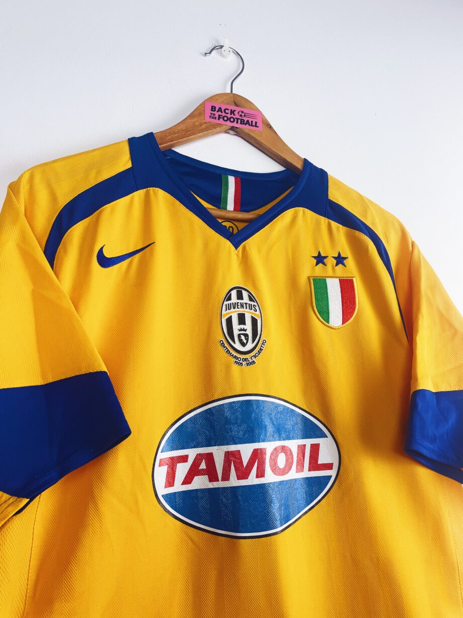 maillot vintage third de la Juventus 2005/2006 floqué Trezeguet #17