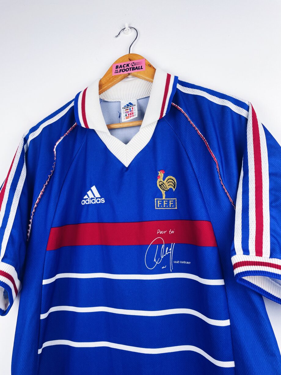 maillot domicile France 1998 signé Djorkaeff