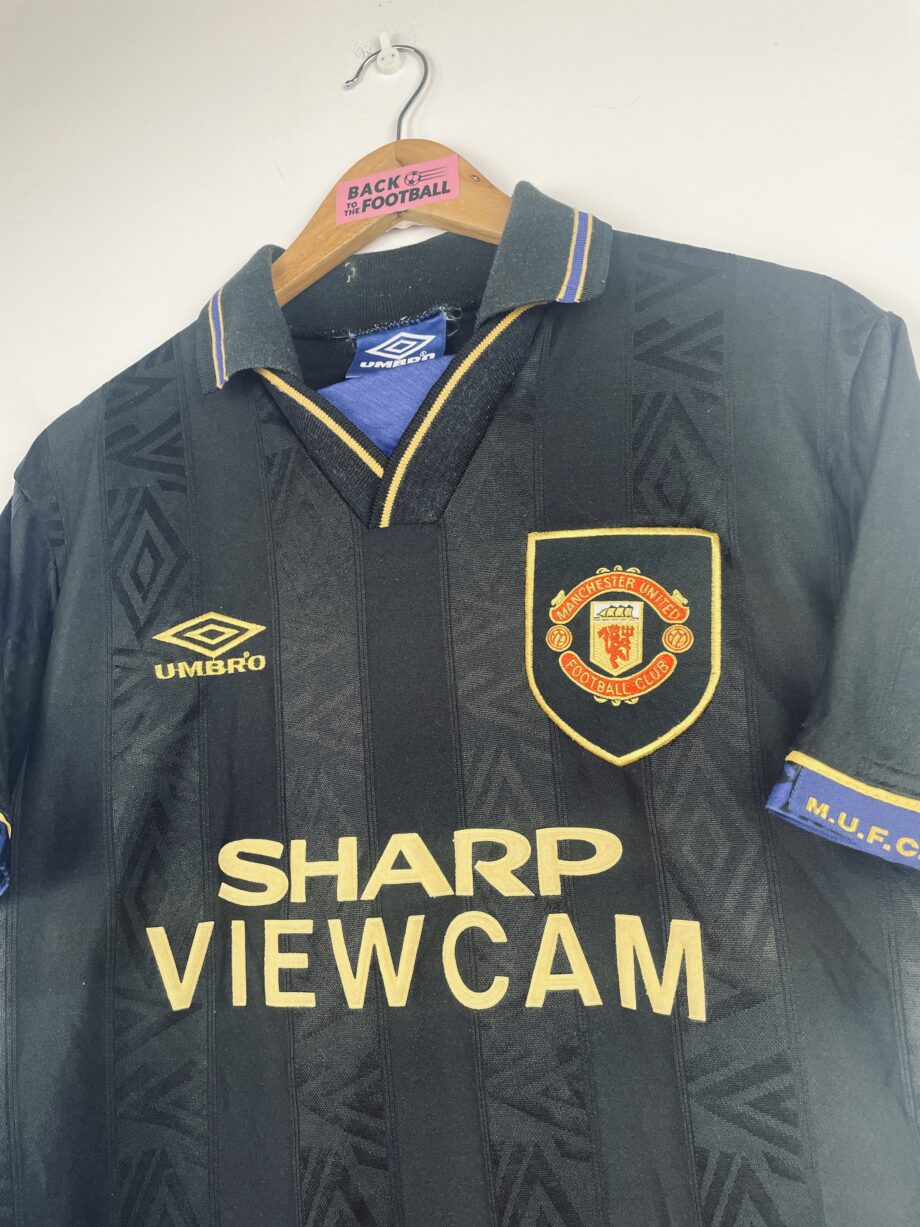 maillot vintage extérieur de Manchester United 1993/1995 floqué Cantona #7