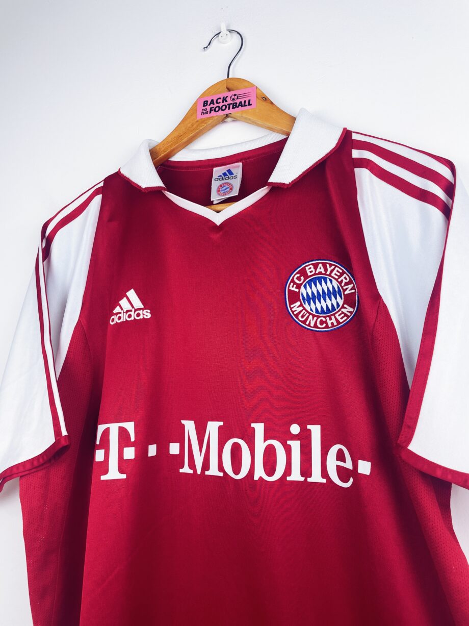 maillot vintage domicile Bayern Munich 2003/2004 avec short