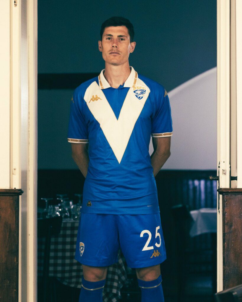 maillot domicile Brescia 2024/2025