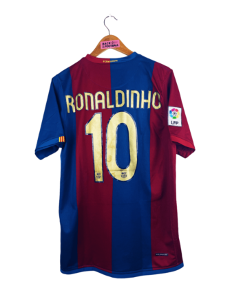 maillot vintage domicile Barcelone 2006/2007 floqué Ronaldinho #10