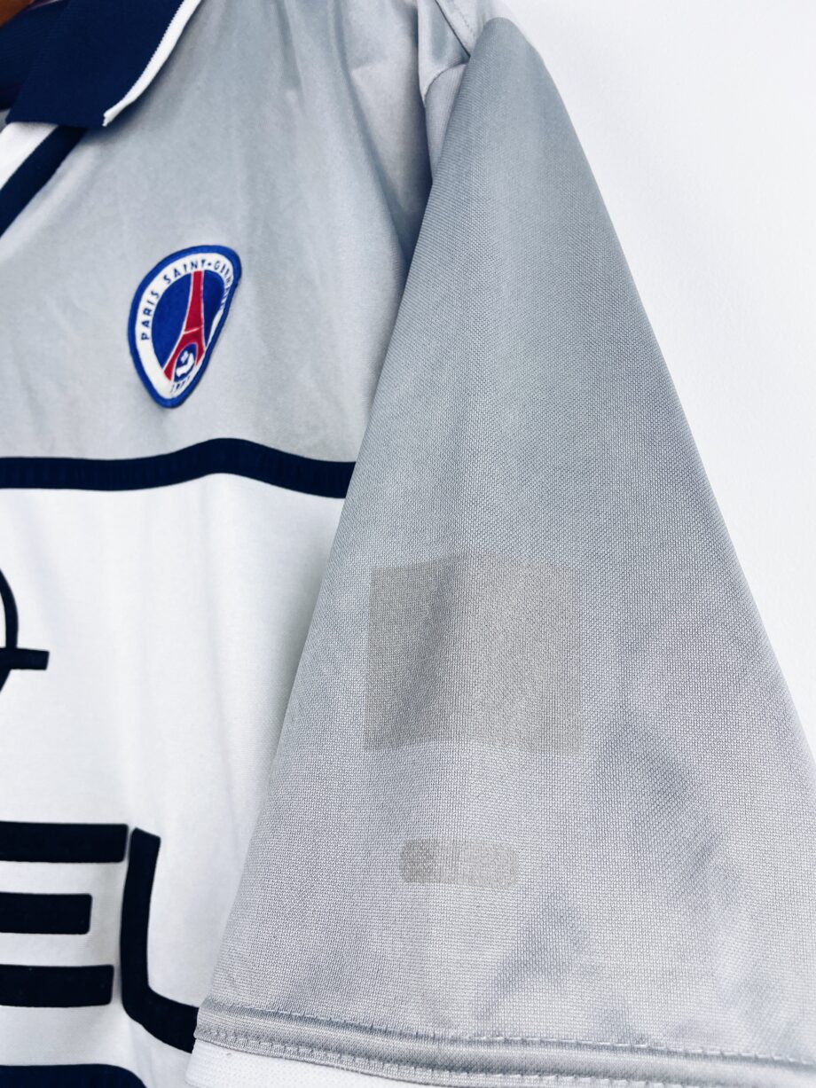 maillot vintage extérieur du PSG 2000/2001