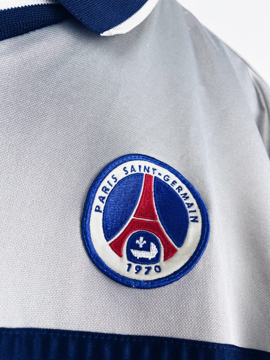 maillot vintage extérieur du PSG 2000/2001