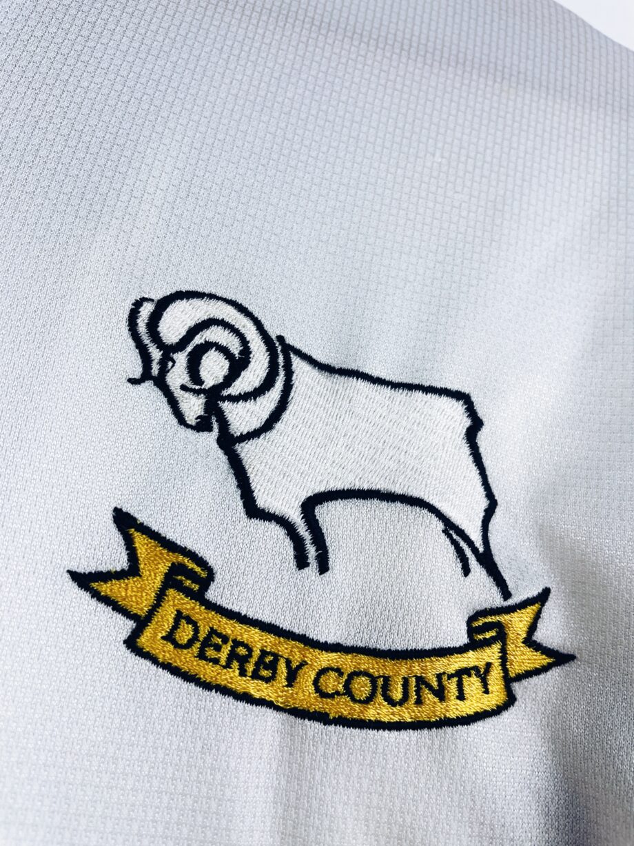 maillot vintage domicile de Derby County 1999/2001 manches longues porté (match worn) par Lilian Martin #16