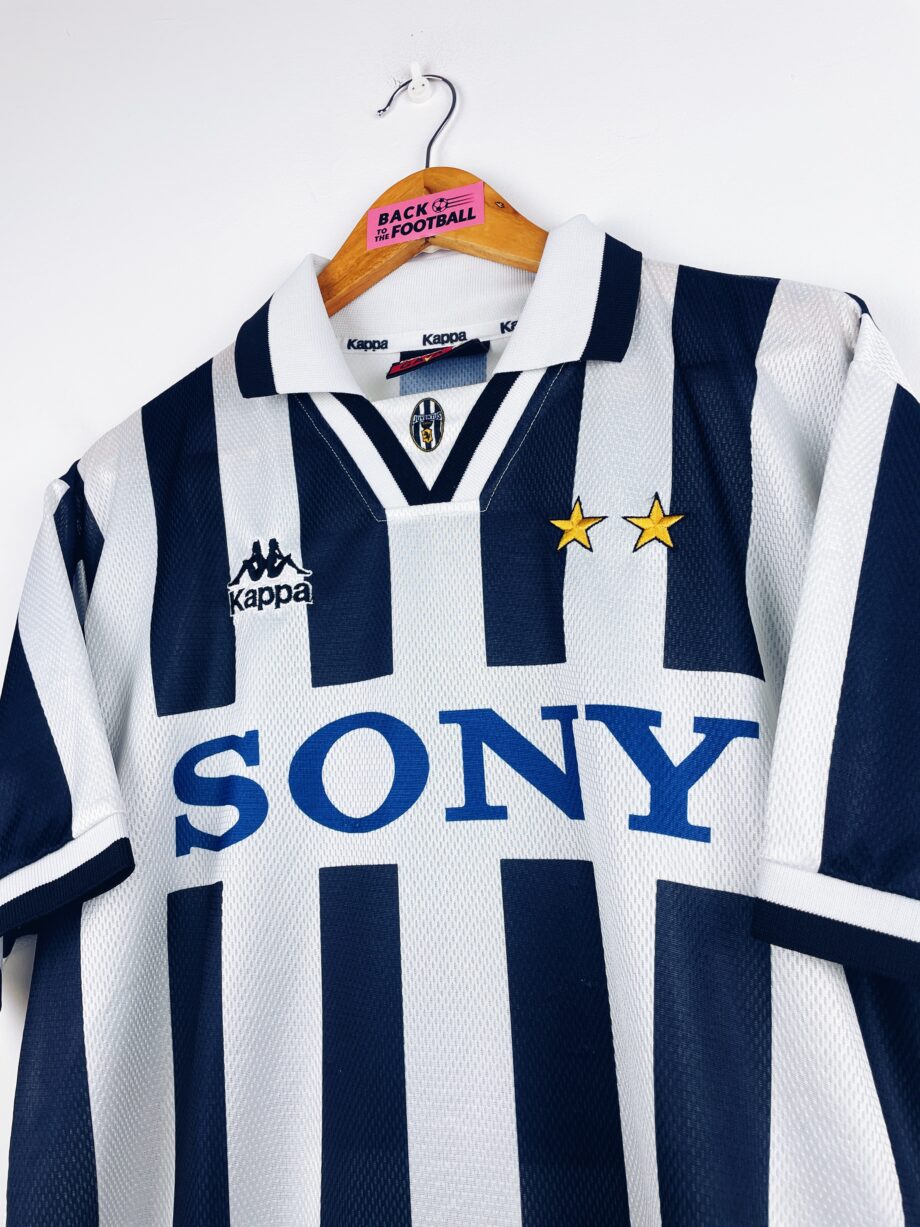 maillot vintage domicile de la Juventus 1995/1996