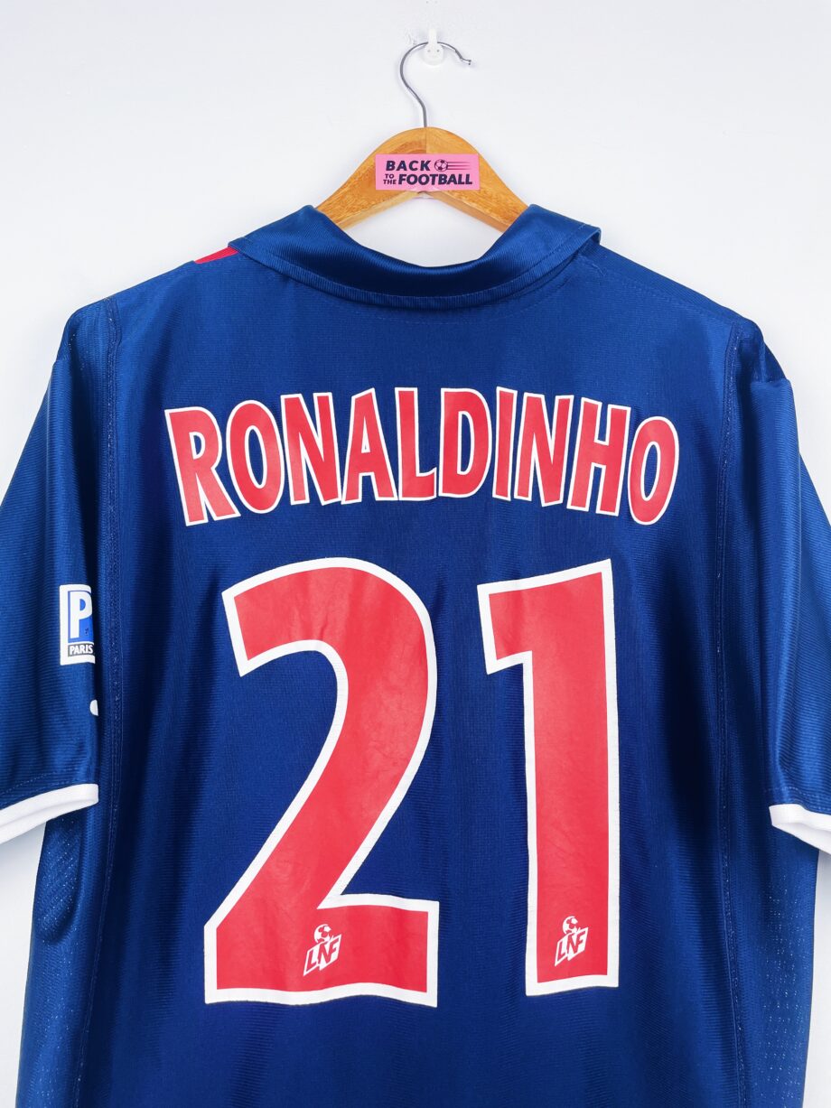 maillot vintage domicile du PSG 2001/2002 floqué Ronaldinho #21