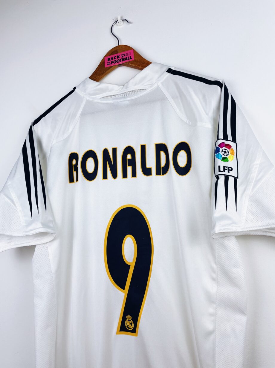 maillot vintage domicile Real Madrid 2004/2005 floqué Ronaldo #9