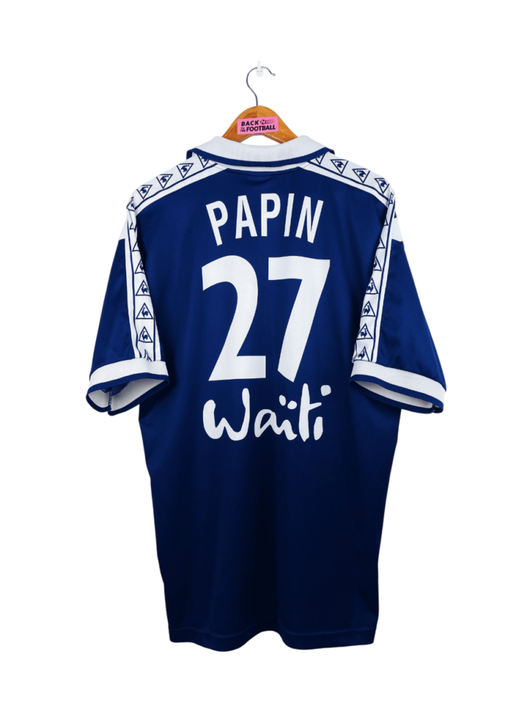 Girondins de Bordeaux - Combien le club au scapulaire vend-il de maillots