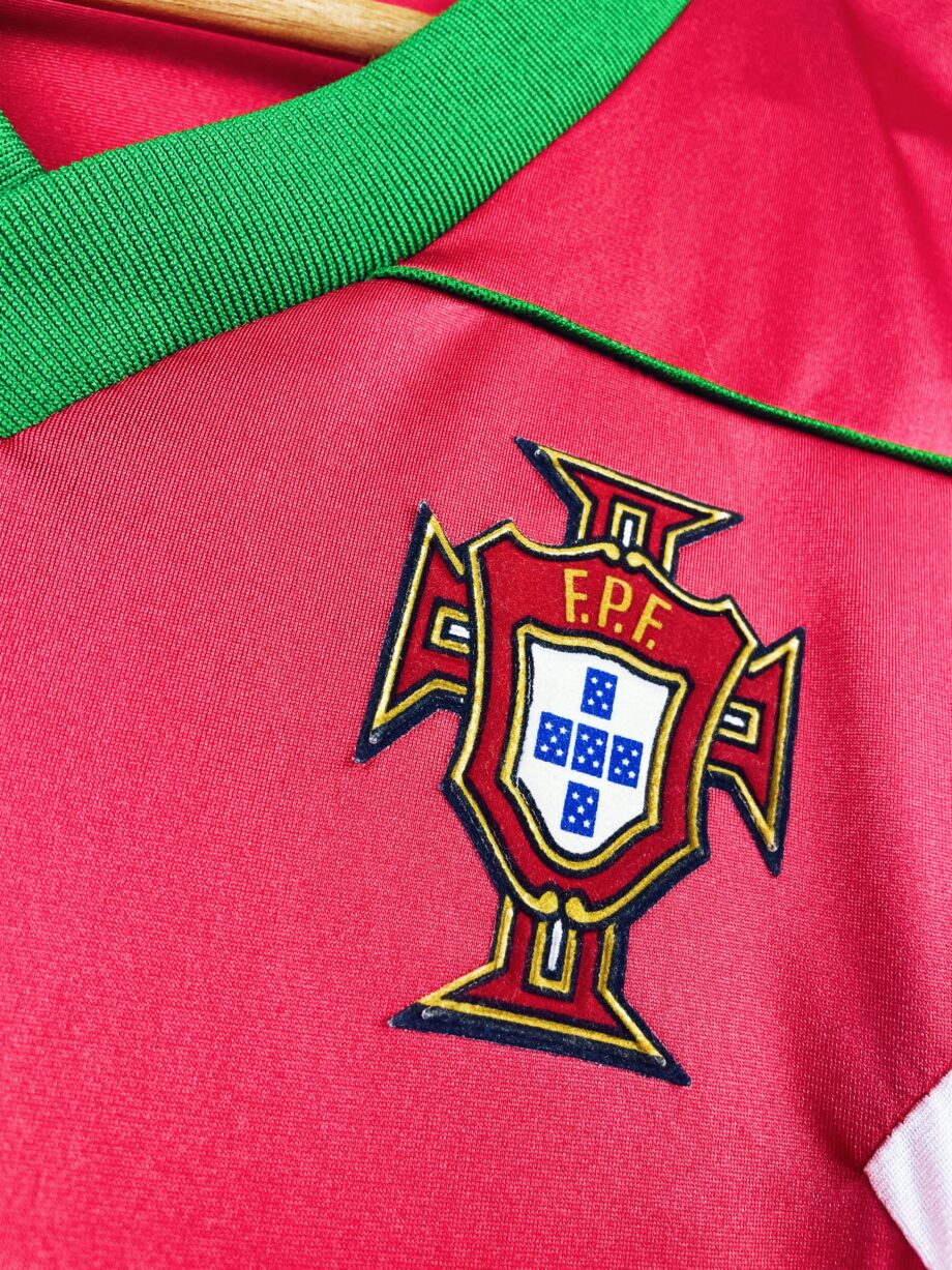 maillot vintage domicile Portugal 1990/1992 préparé (match issue) ou porté (match worn) par le numéro 16