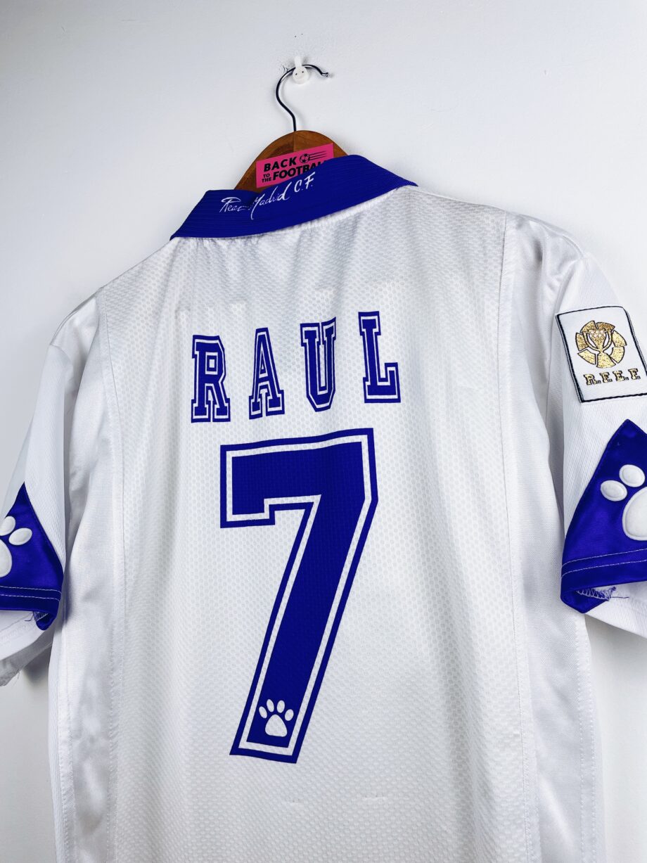 maillot vintage domicile du Real Madrid 1997/1998 floqué Raul #7