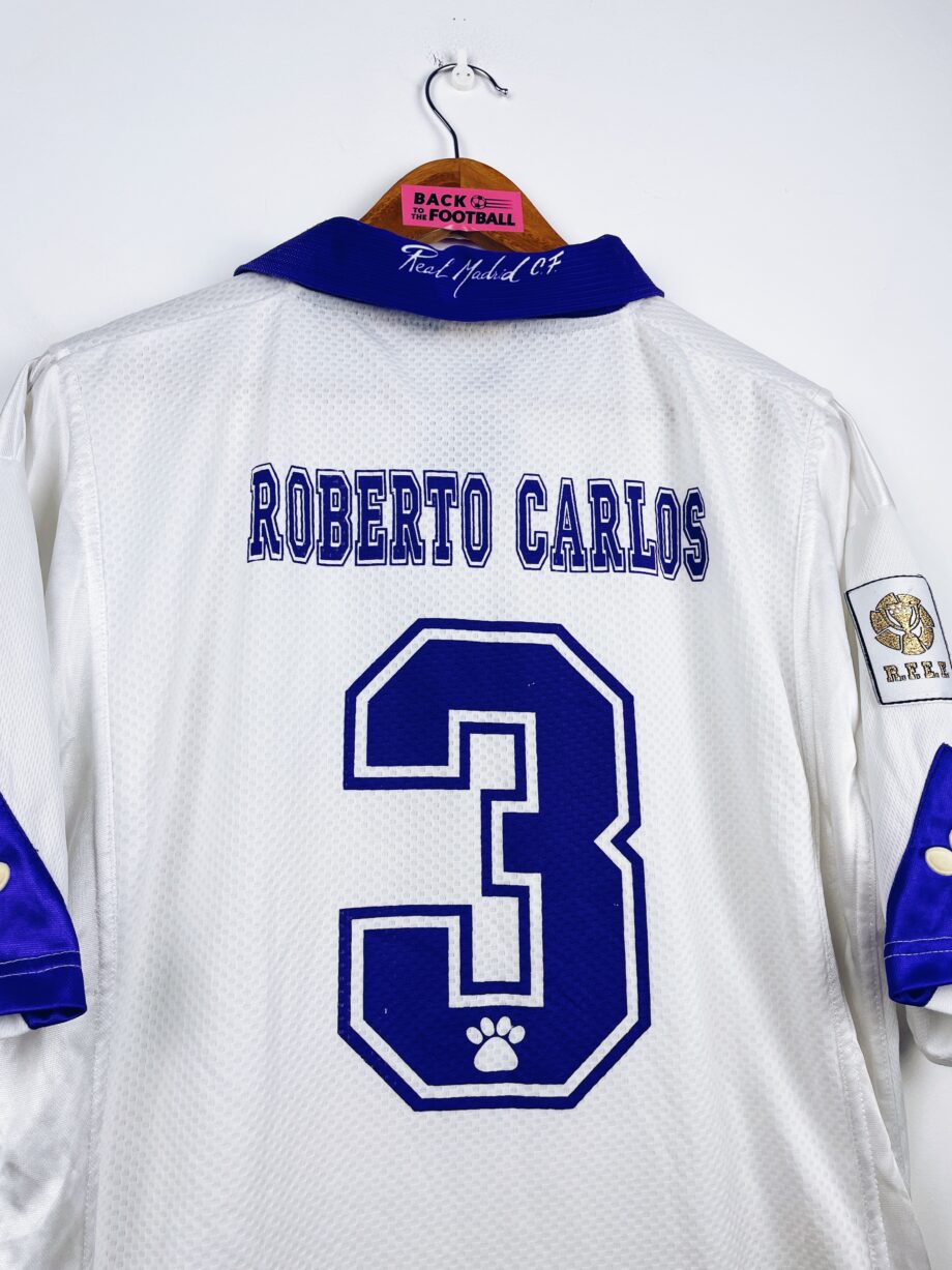 maillot vintage domicile Real Madrid 1997/1998 floqué Roberto Carlos #3