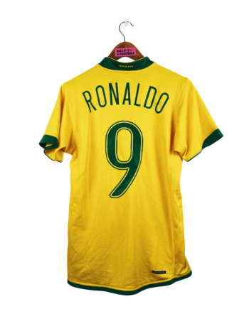 maillot vintage domicile Brésil 2006 floqué Ronaldo #9