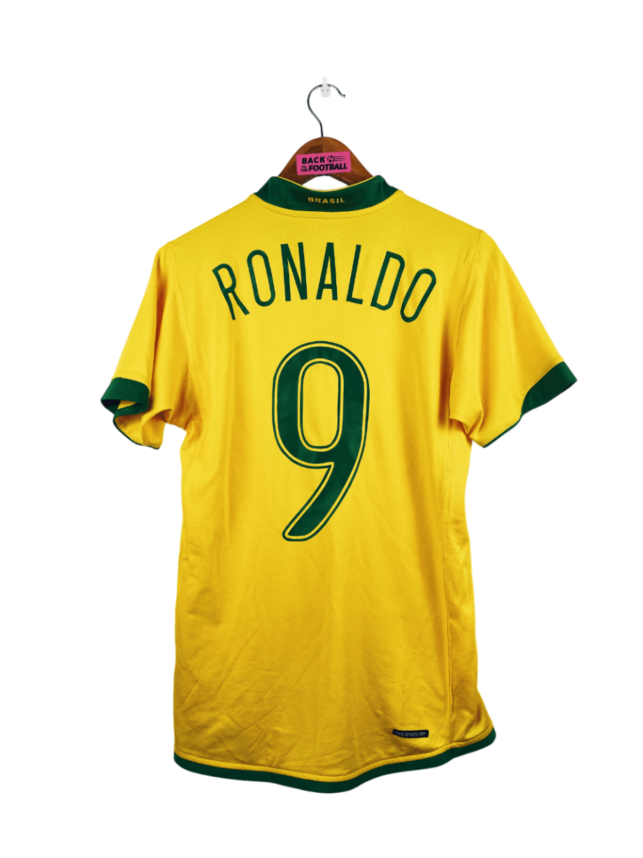 maillot vintage domicile Brésil 2006 floqué Ronaldo #9