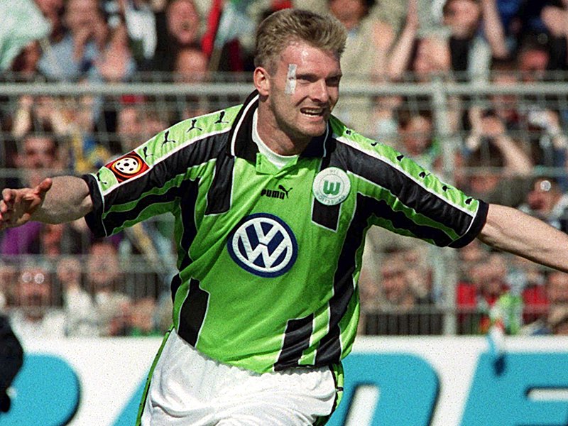 maillot vintage Wolfsburg 1998/1999 domicile