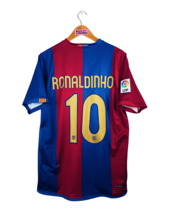 maillot vintage domicile Barcelone 2006/2007 floqué Ronaldinho #10