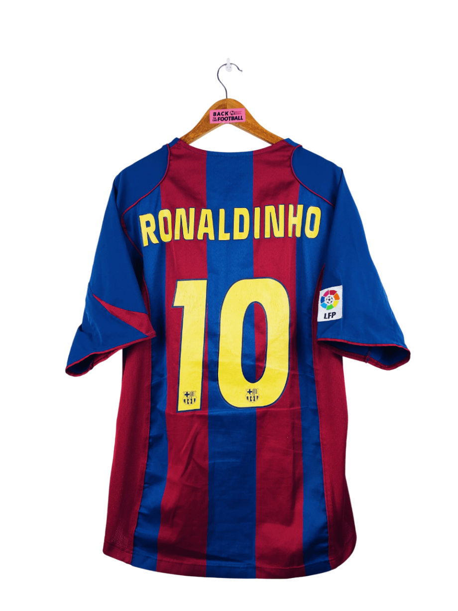 maillot vintage domicile FC Barcelone 2004/2005 floqué Ronaldinho #10