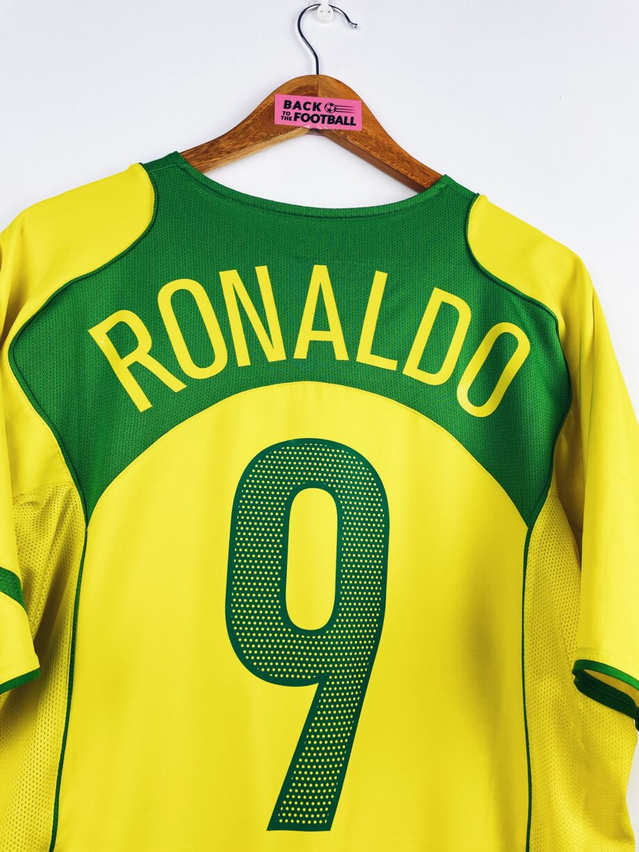 maillot vintage domicile Brésil 2004 floqué Ronaldo #9