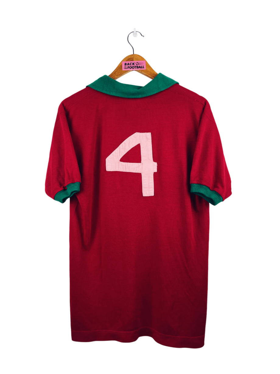 maillot vintage domicile Portugal 1971 porté (match worn) par le numéro 4